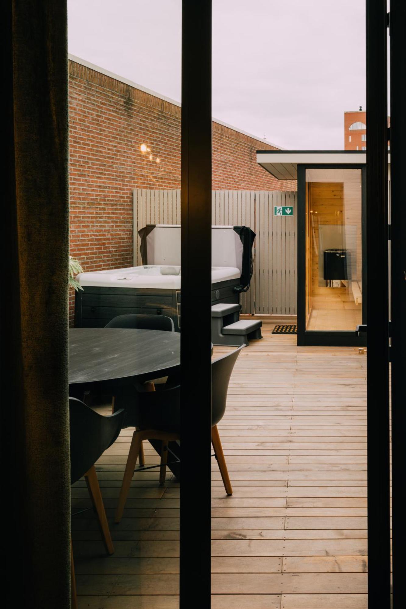 Thebridge29 Boutique Apartment Бреда Экстерьер фото